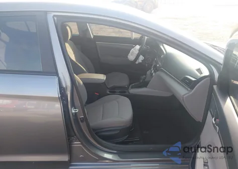 2019 Hyundai Elantra Sel z USA, uszkodzony, nr VIN 5NPD84LF6KH420191